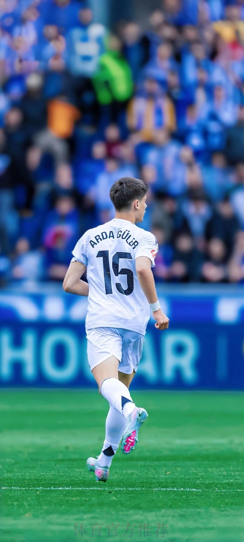 德转官方转发马卡报消息:姆巴佩加盟皇马只待确认